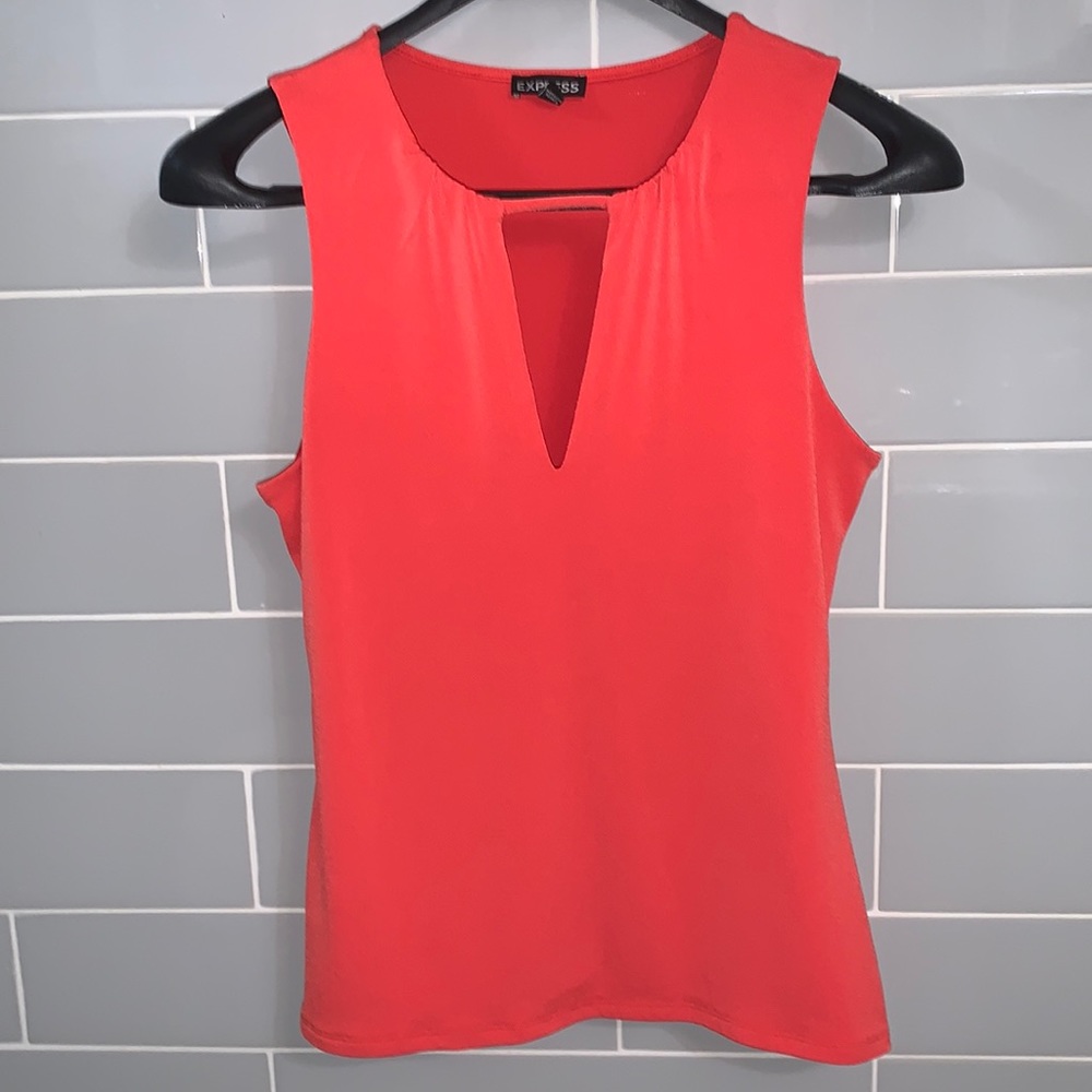 Sleeveless Keyhole Top